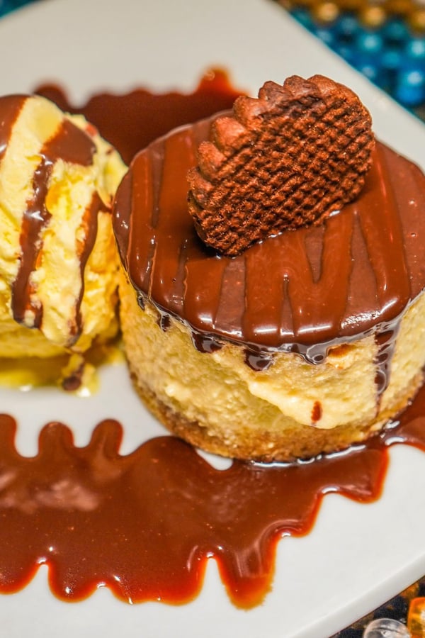 Espaço Lampião - Torta holandesa com sorvete